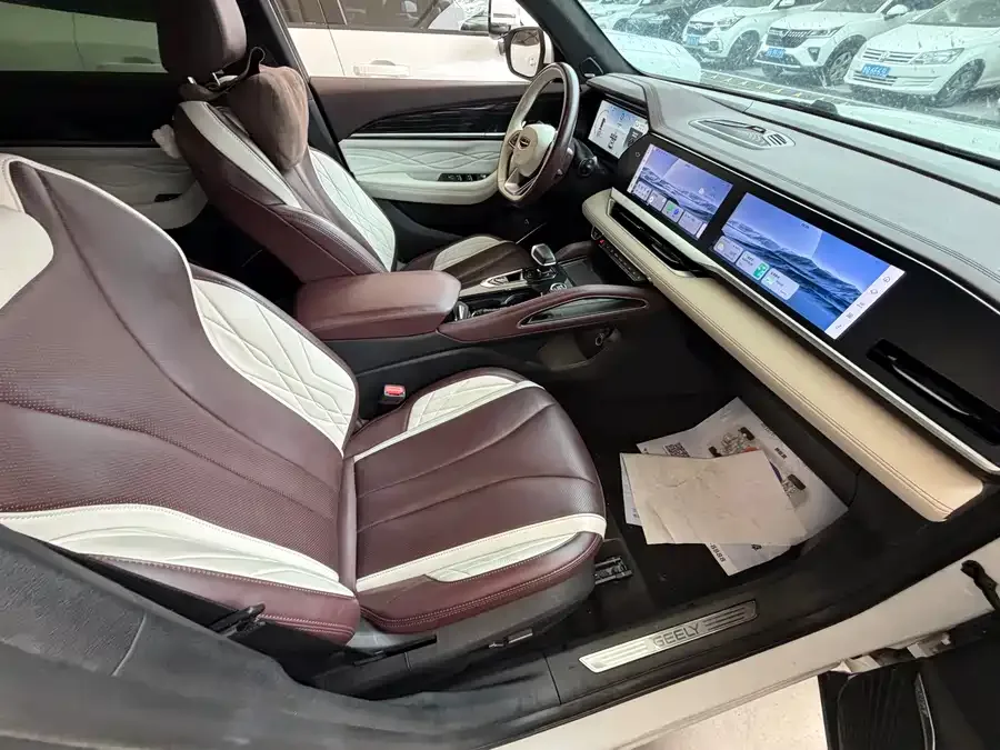 Geely Monjaro Xingyue L 2021 2.0TD DCT EVO 2WD Smart Edition 2023 — миниатюра 3