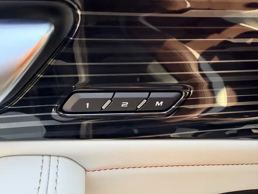 Geely Monjaro Xingyue L 2024 2.0TD High Power Automatic 2WD Yunqi Edition 2024 — миниатюра 5