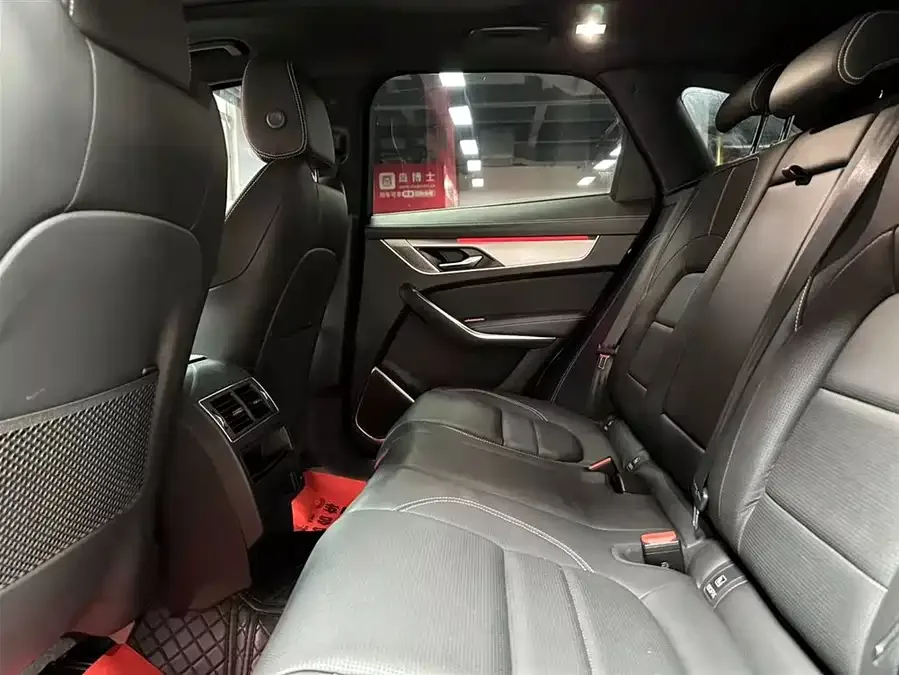 Jaguar F-Pace 2021 250PS R-Dynamic S 2022 — миниатюра 5