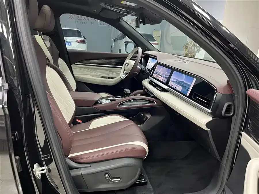 Geely Monjaro Xingyue L 2021 2.0TD High-power Automatic 4WD Flagship Model 2024 — миниатюра 4