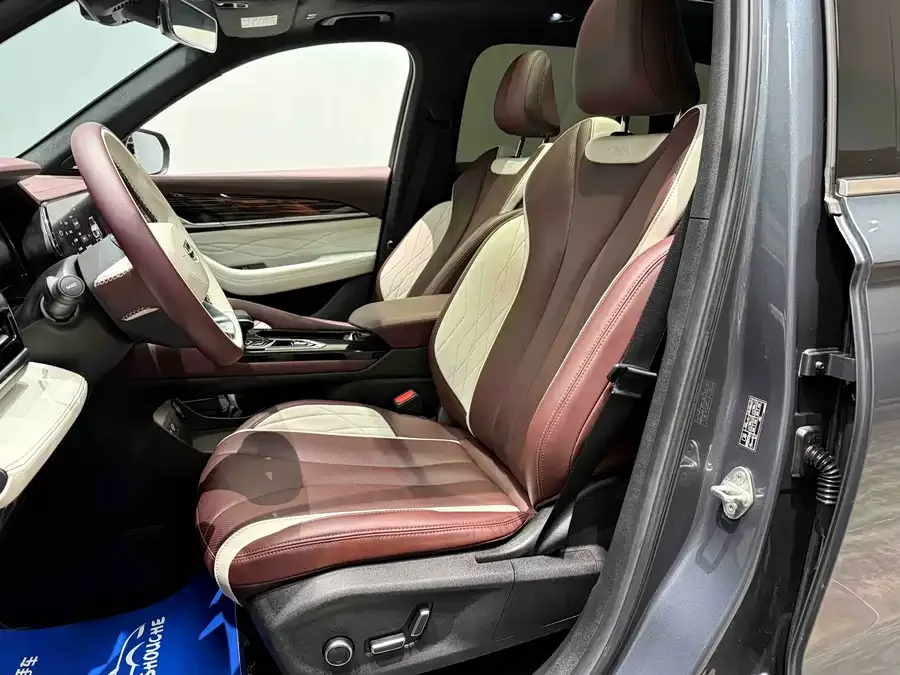 Geely Monjaro Xingyue L 2021 2.0TD DCT EVO 2WD Smart Edition 2022 — миниатюра 3