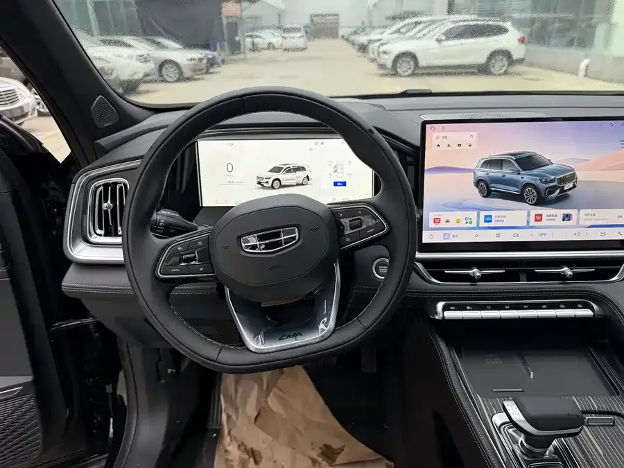 Geely Monjaro Xingyue L 2026 2.0TD DCT Changfeng Yueshan Edition 2026 — миниатюра 4