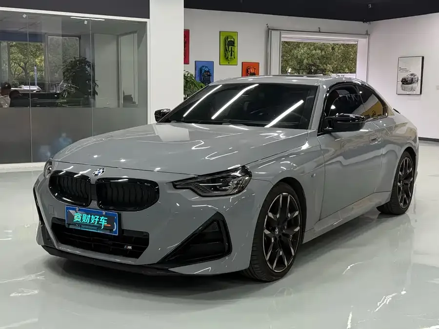 BMW M240 2025
