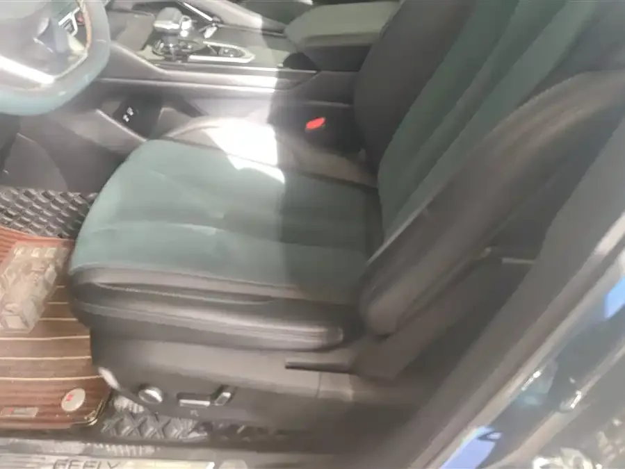 Geely Monjaro Xingyue L 2021 2.0TD DCT EVO 2WD Smart Edition 2022 — миниатюра 3