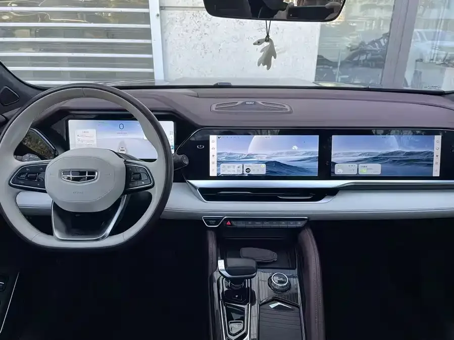Geely Monjaro Xingyue L 2021 2.0TD DCT EVO 2WD Premium Edition 2022 — миниатюра 3