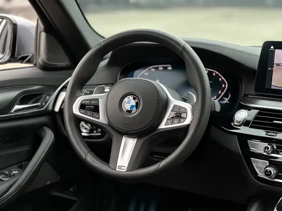BMW 5 Series BMW 5 Series (Imported) 2022 530i M Sport Package 2022 — миниатюра 5