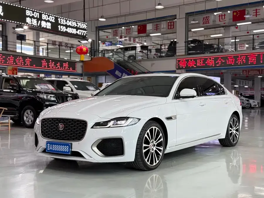 Jaguar XFL 2025 2.0T P250 Two-Wheel Drive Premium Luxury Edition 2025 — фото 1, купить с доставкой в Москву