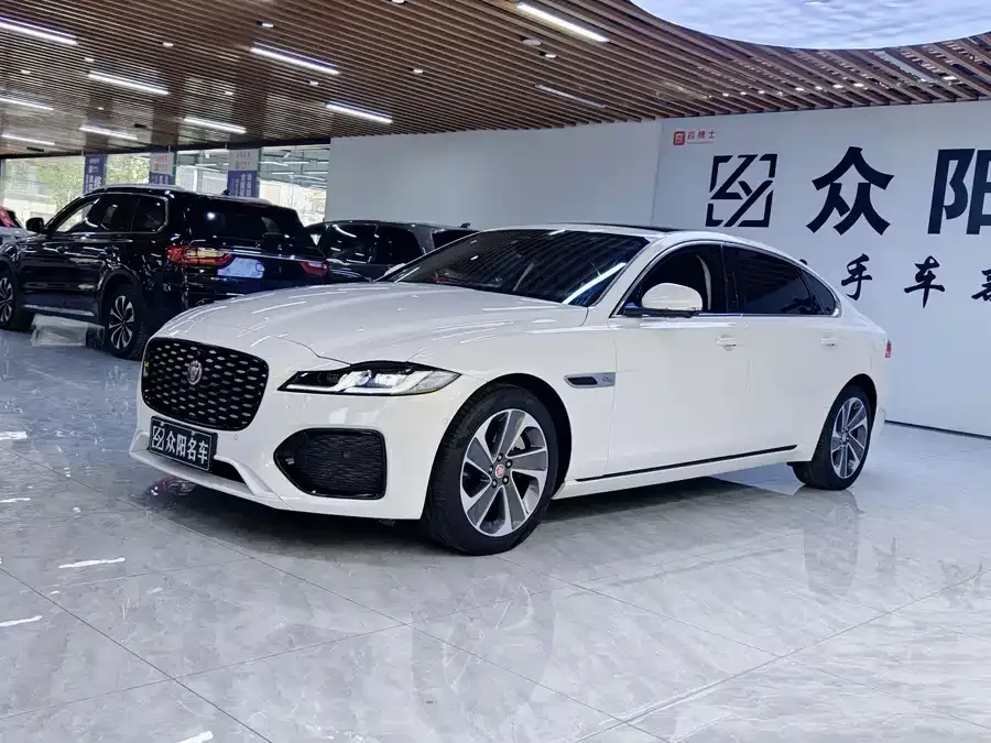 Jaguar XFL 2023