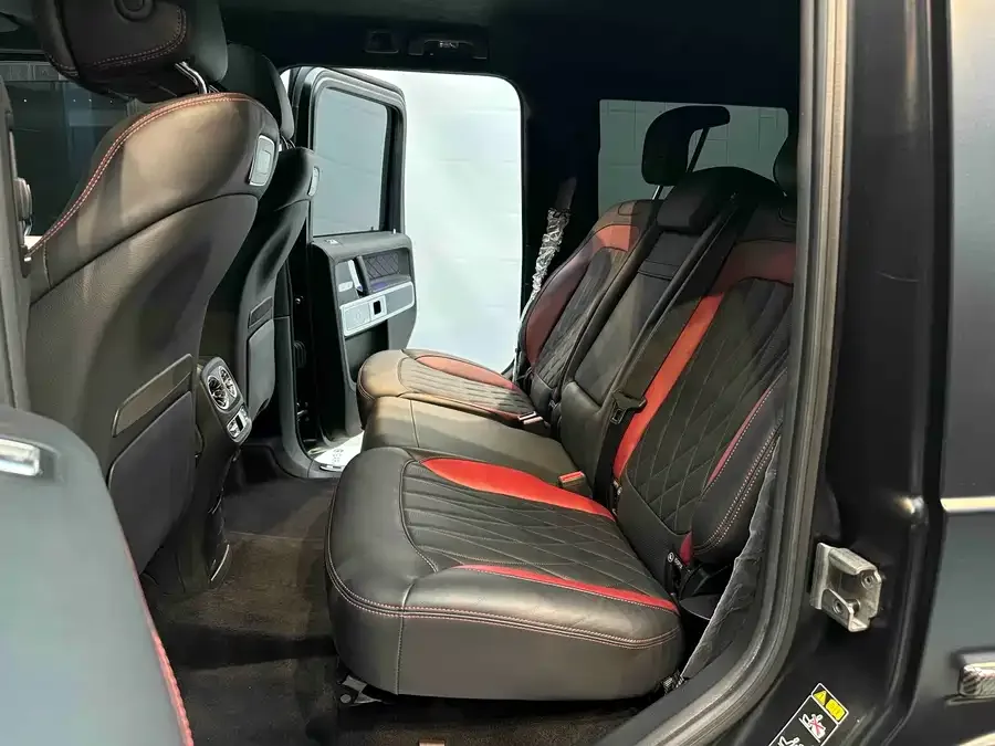 Mercedes-Benz G-rated Mercedes-Benz G-Class 2023 G 500 2023 — миниатюра 5