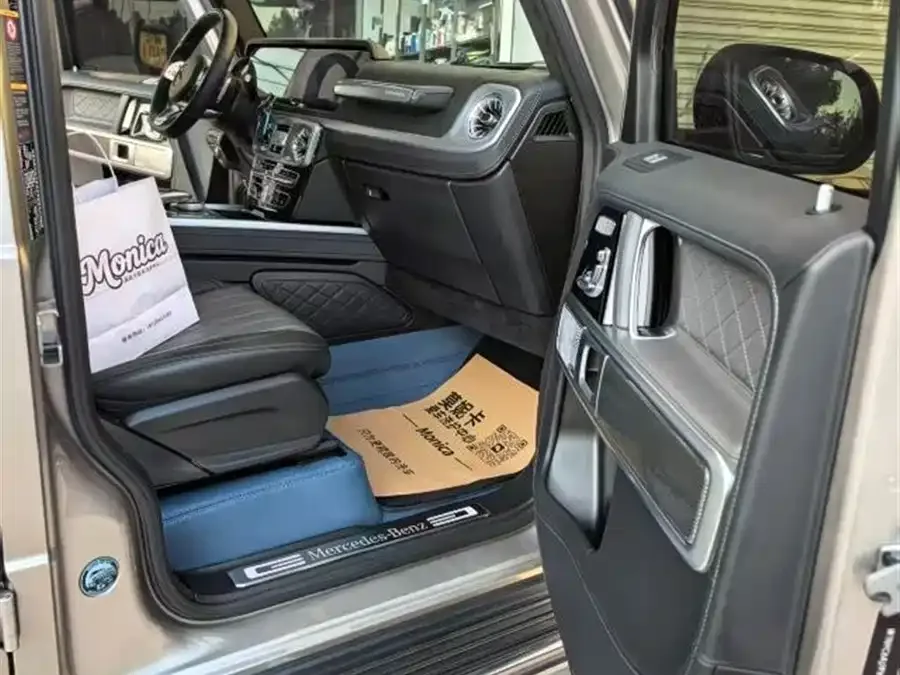 Mercedes-Benz G-rated Mercedes-Benz G-Class 2023 G 500 2024 — миниатюра 5