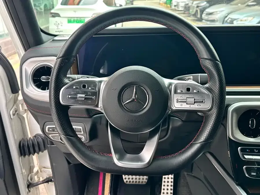 Mercedes-Benz G-rated Mercedes-Benz G-Class 2020 G 500 Dark Night Special Edition 2023 — миниатюра 4