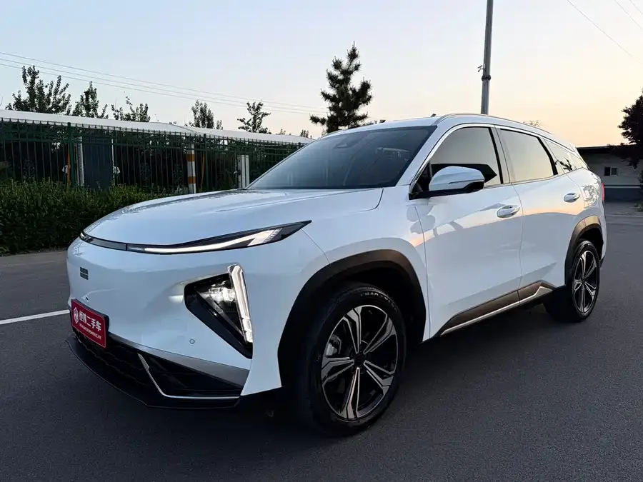 Geely Galaxy L7 2025