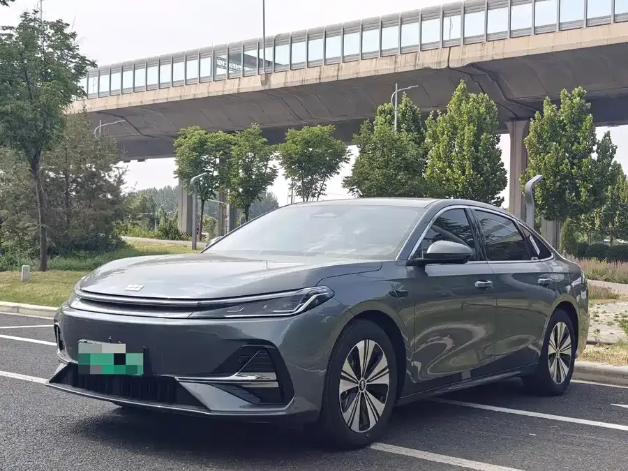 Geely Galaxy A7 EM 2025