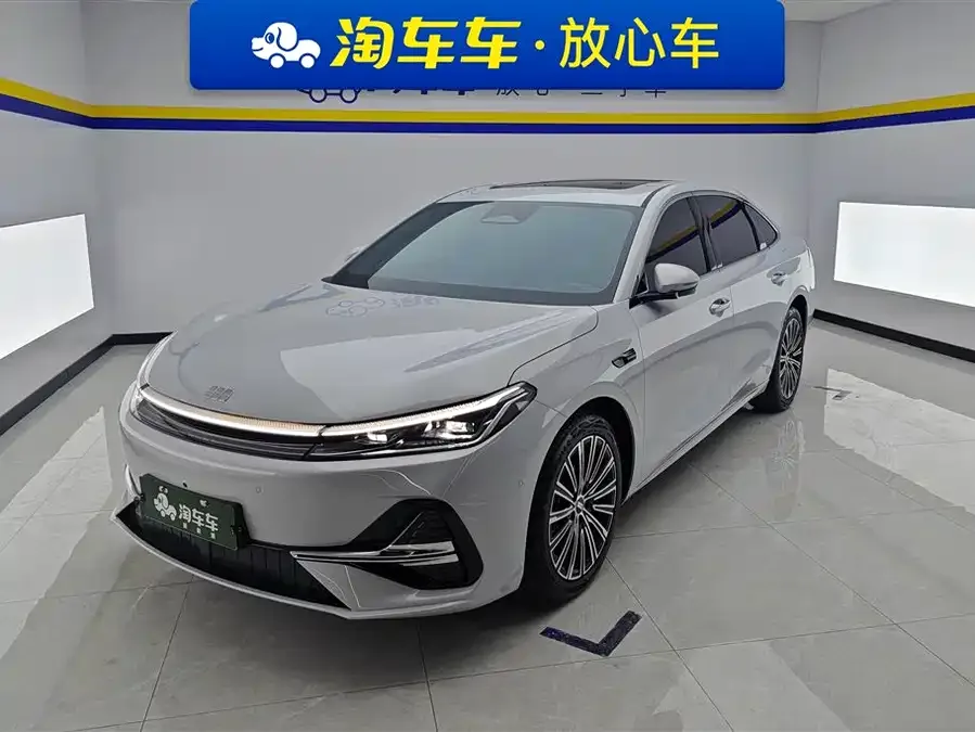 Geely Galaxy A7 EM 2025