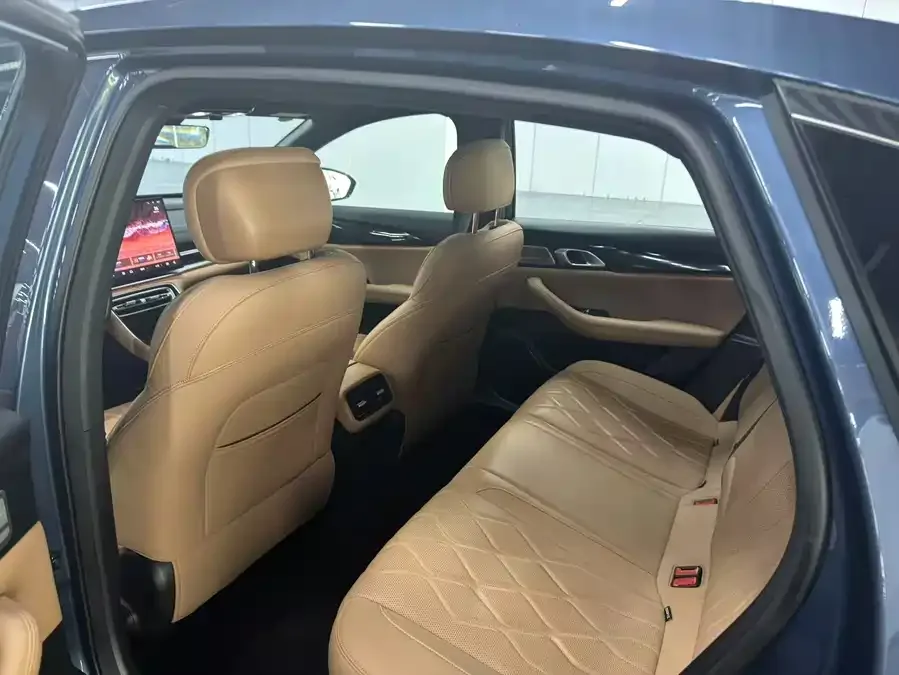 Geely Galaxy A7 EM Galaxy A7 EM 2025 EM-i 150km Starship Edition 2025 — миниатюра 4
