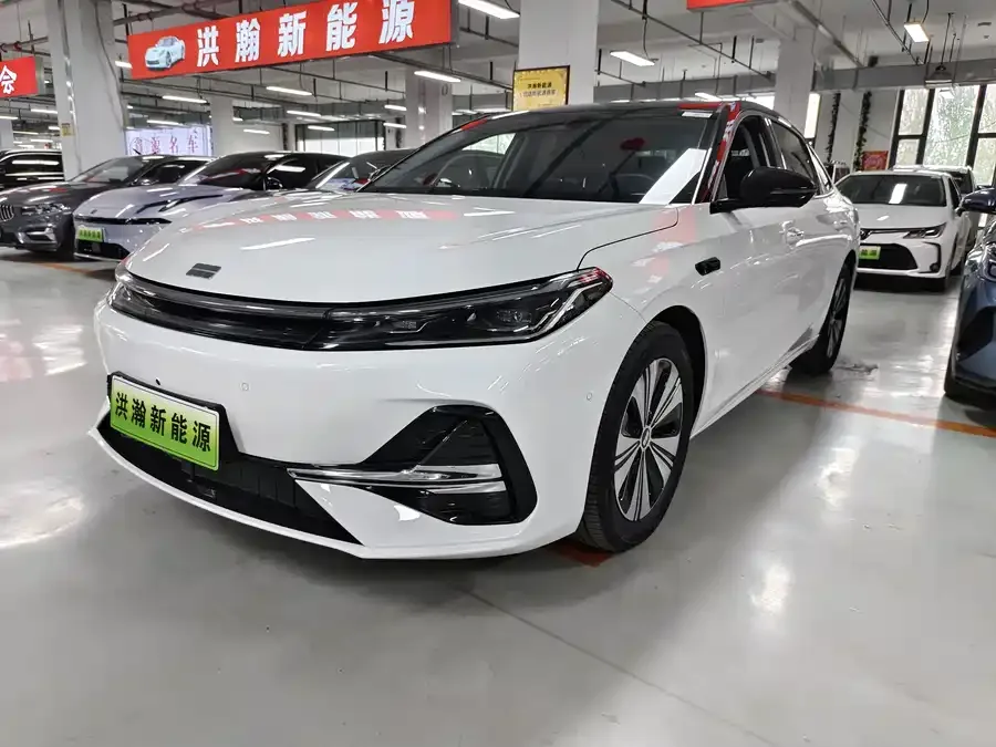 Geely Galaxy A7 EM 2025