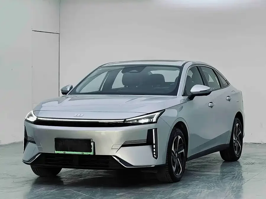 Geely Galaxy L6 2025