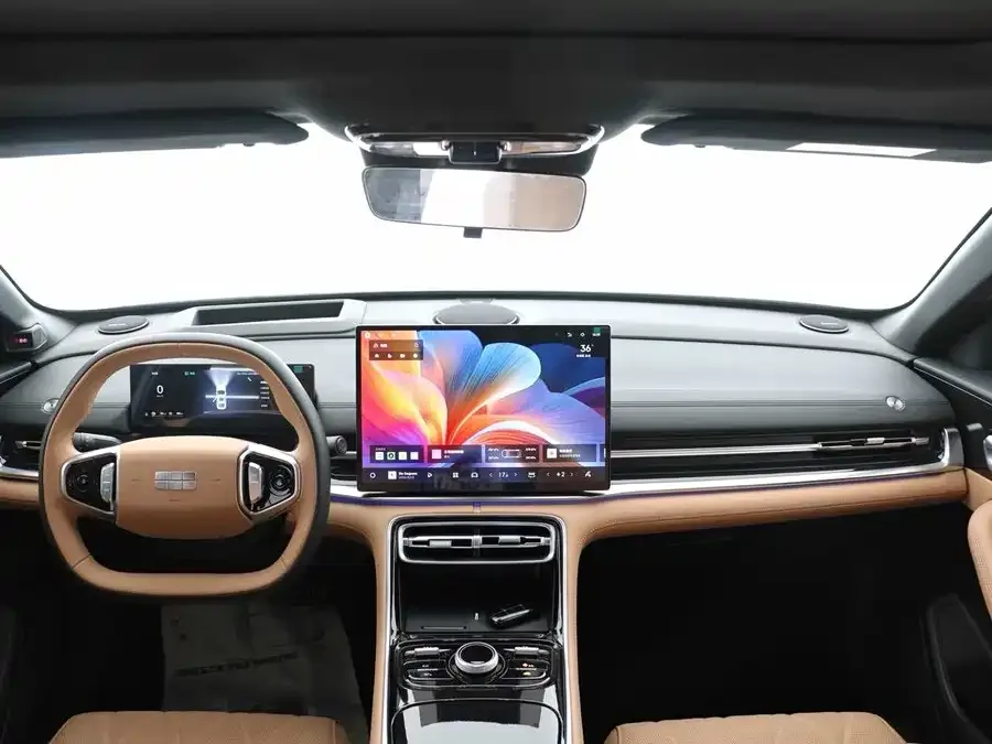 Geely Galaxy A7 EM Galaxy A7 EM 2025 EM-i 150km Starship Edition 2025 — миниатюра 2