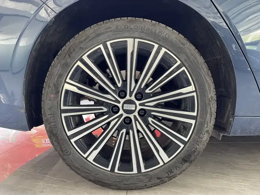 Geely Galaxy A7 EM Galaxy A7 EM 2025 EM-i 150km Starship Edition 2025 — миниатюра 4