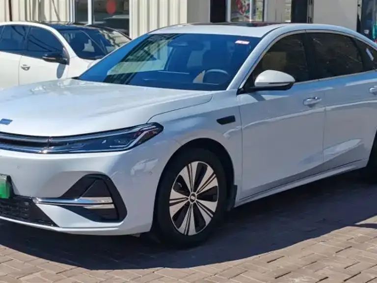 Geely Galaxy A7 EM 2025