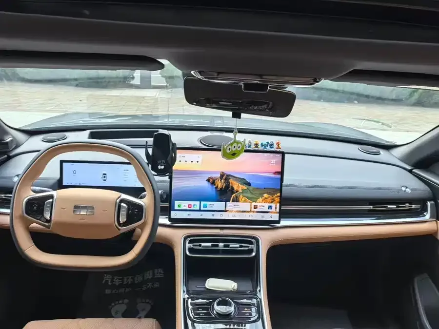 Geely Galaxy A7 EM Galaxy A7 EM 2025 EM-i 150km Explorer+ Edition 2025 — миниатюра 4