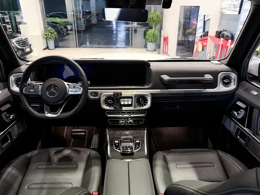 Mercedes-Benz G-rated Mercedes-Benz G-Class 2024 G 500 2024 — миниатюра 5