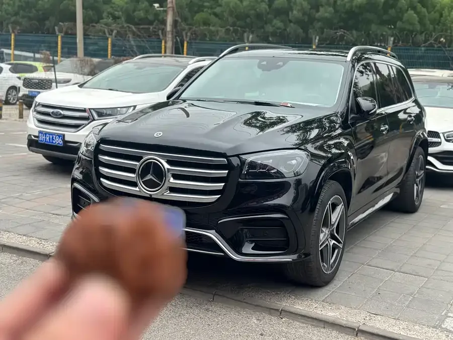 Mercedes-Benz GLS 2025