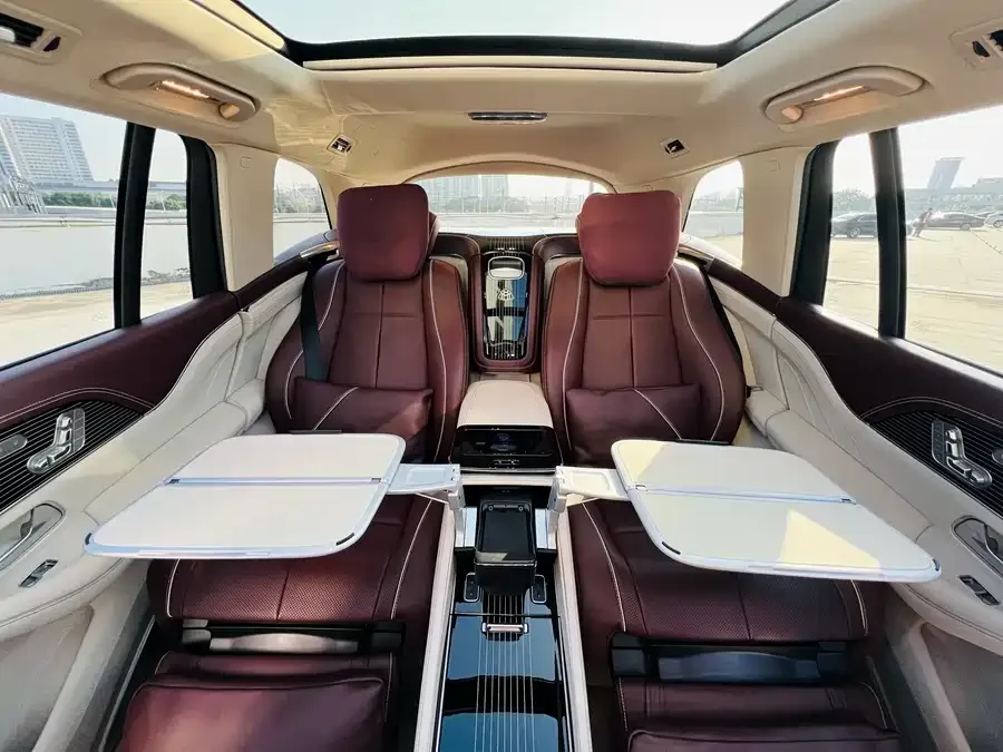 Mercedes-Benz GLS Mercedes-Benz GLS 2023 GLS 450 4MATIC Luxury 2023 — миниатюра 3