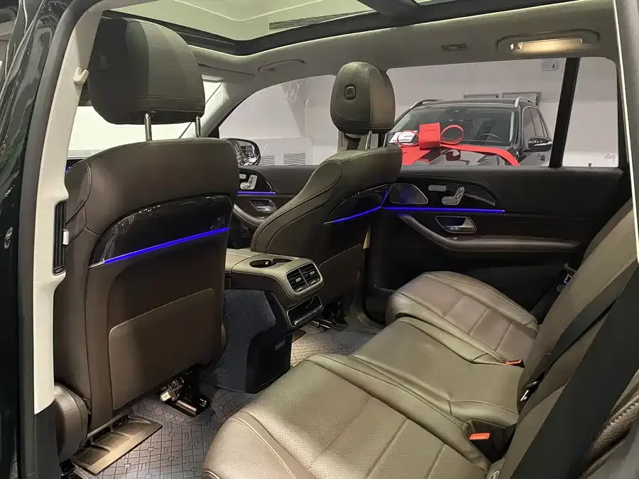 Mercedes-Benz GLS Mercedes-Benz GLS 2022 Model 2 GLS 450 4MATIC Fashion Edition 2023 — миниатюра 3