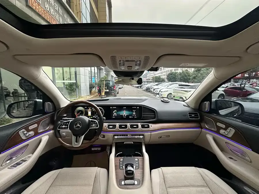 Mercedes-Benz GLS Mercedes-Benz GLS 2022 Model 2 GLS 450 4MATIC Luxury Edition 2022 — миниатюра 2