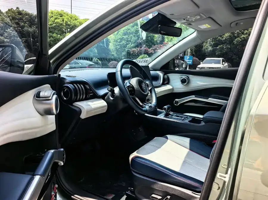 BYD Yuan Plus Yuan PLUS 2022 430KM Premium Edition 2023 — миниатюра 2