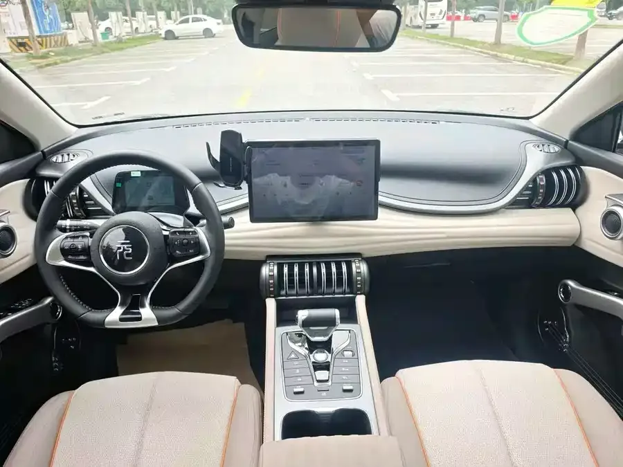 BYD Yuan Plus Yuan PLUS 2024 Honor Edition 510KM Leading Edition 2024 — миниатюра 2