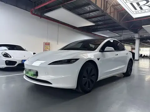 Tesla Model 3 2024 buy in Moscow