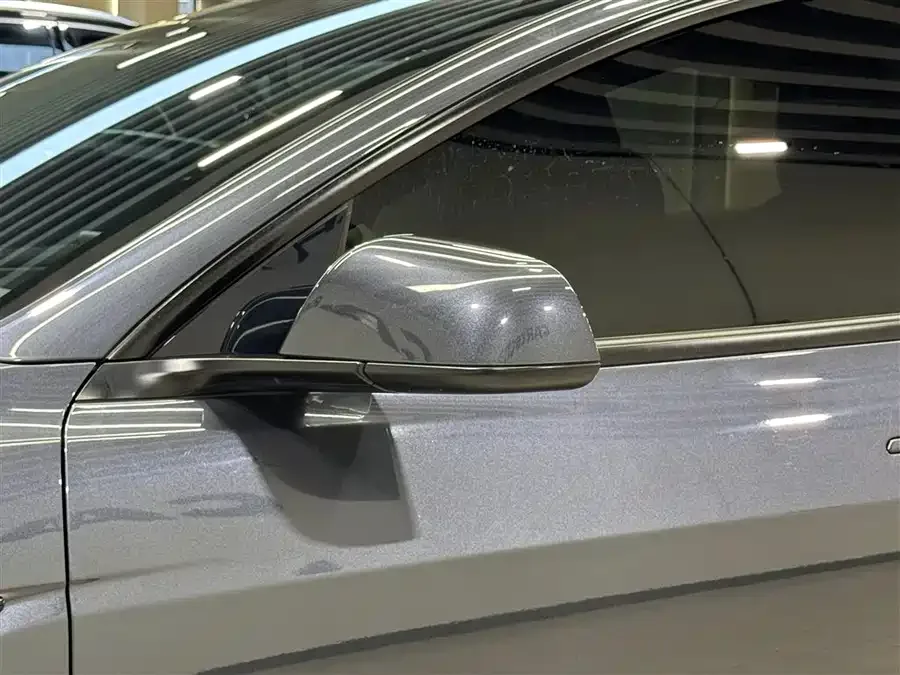 Tesla Model 3 Model 3 2023 rear-wheel drive version 2024 — миниатюра 4