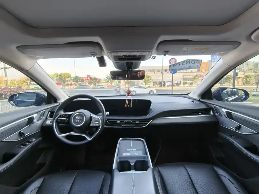 Buick LaCrosse LaCrosse 2023 28T Premium Edition 2023 — миниатюра 3