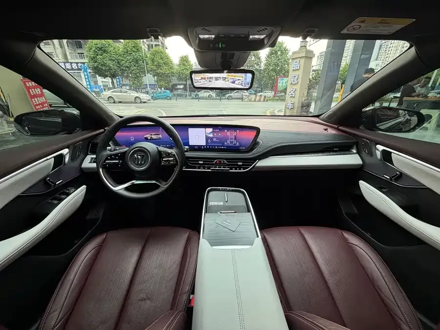 Buick LaCrosse LaCrosse 2024 28T Yuezun Edition 2024 — миниатюра 2