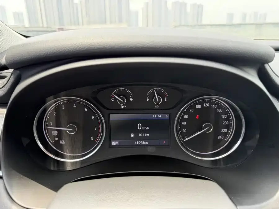 Buick LaCrosse LaCrosse 2022 552T Luxury 2023 — миниатюра 4
