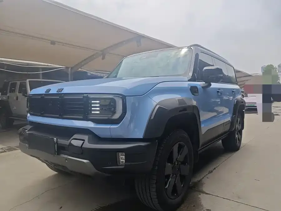 BAIC BJ40 2025