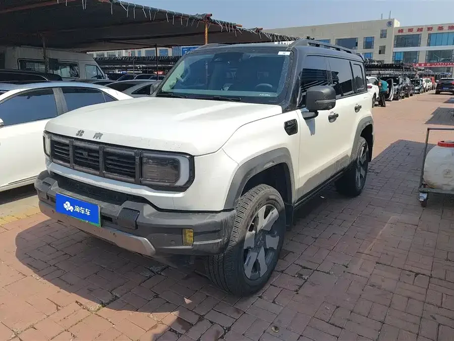 BAIC BJ40 2025