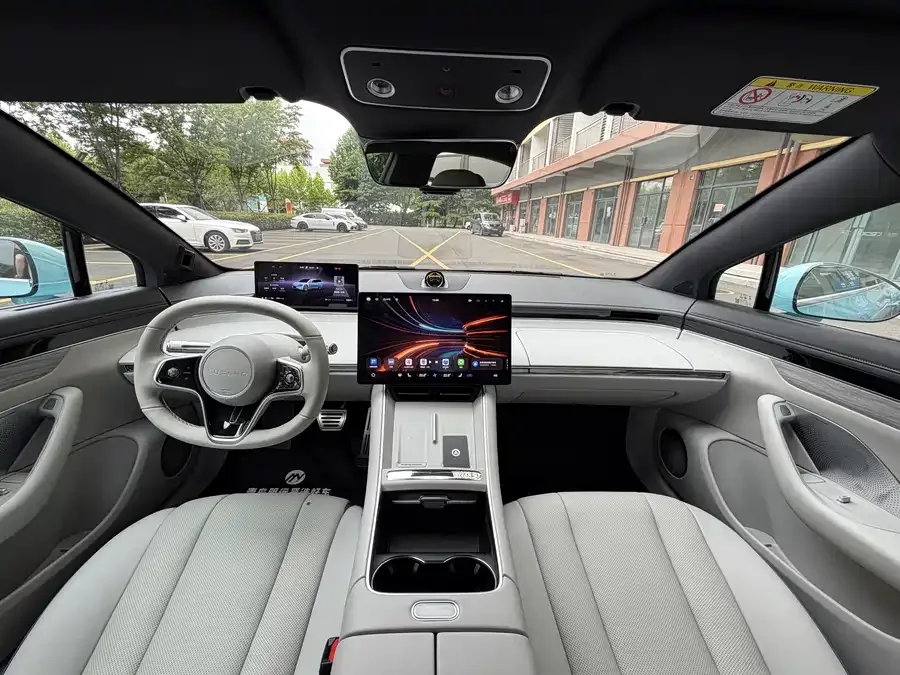 Smart world S7 Zhijie S7 2025 705km Pro 2025 — миниатюра 3