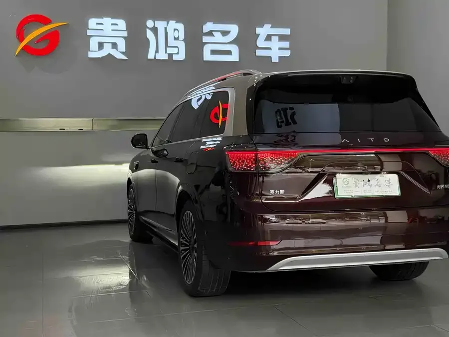 AITO M9 Wenjie M9 2025 Extended Range Max Edition 52kWh 6-Seater (192-line LiDAR) 2025 — миниатюра 5