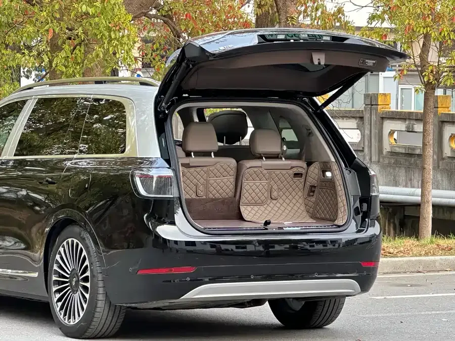 AITO M9 Wenjie M9 2025 Extended Range Ultra Edition 52kWh 6-Seat Version (192-line LiDAR) 2025 — миниатюра 2