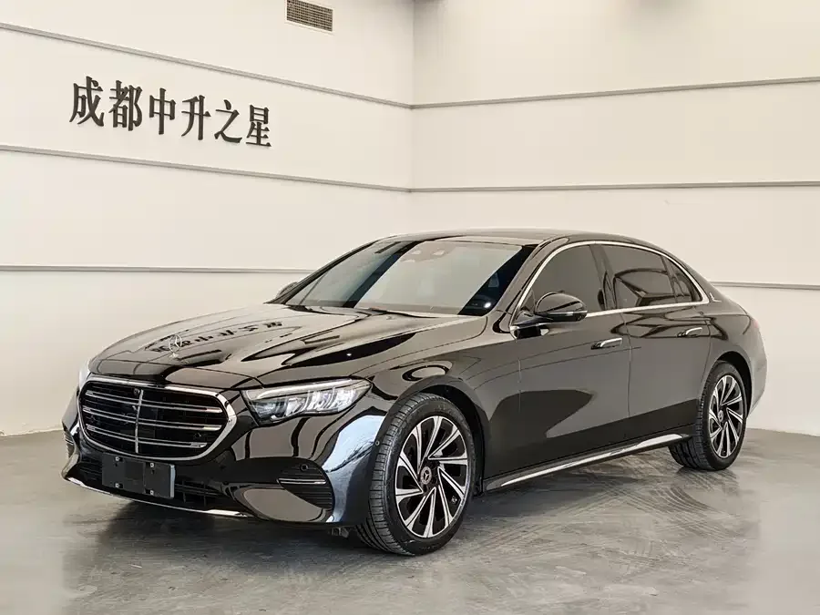 Mercedes-Benz E-Class 2024