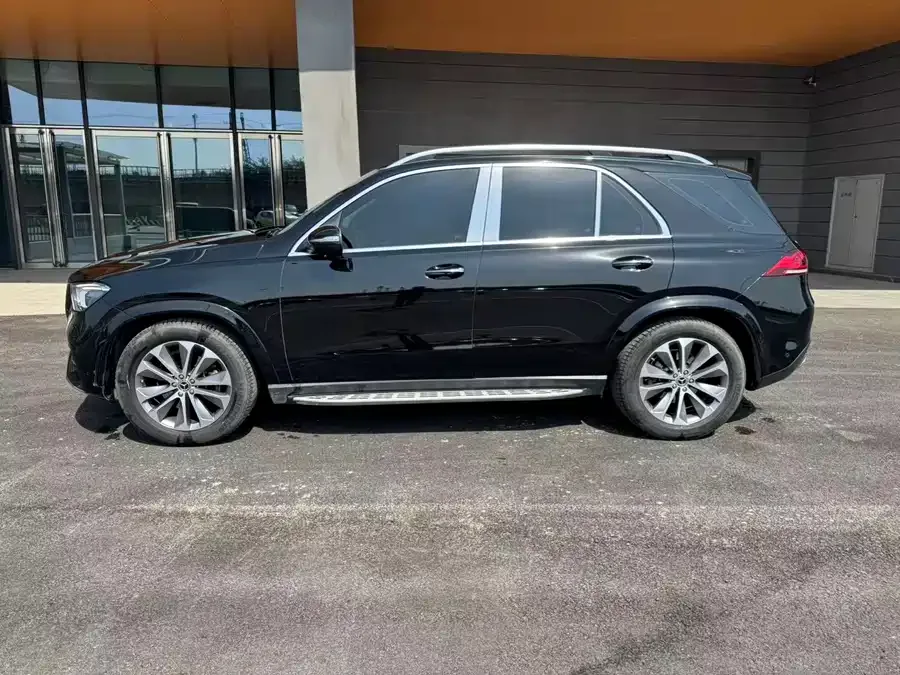 Mercedes-Benz GLE (Imported) Mercedes-Benz GLE (Imported) 2022 GLE 350 4MATIC Fashion Model 2022 — миниатюра 2