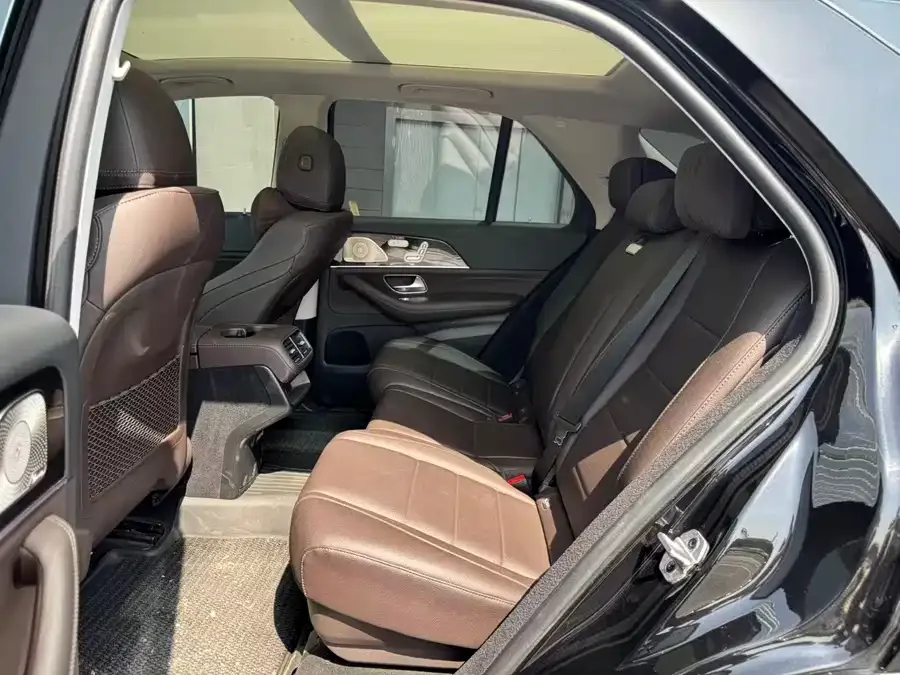 Mercedes-Benz GLE (Imported) Mercedes-Benz GLE (Imported) 2022 GLE 350 4MATIC Fashion Model 2022 — миниатюра 4
