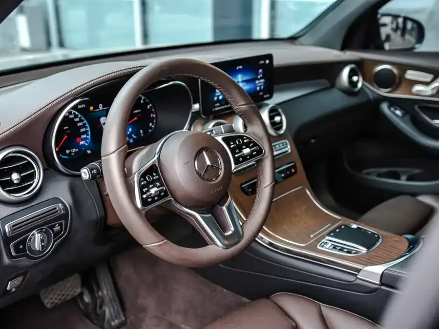 Mercedes-Benz GLC-Class Mercedes-Benz GLC 2022 facelift GLC 300 L 4MATIC Dynamic Collector's Edition 2023 — миниатюра 4
