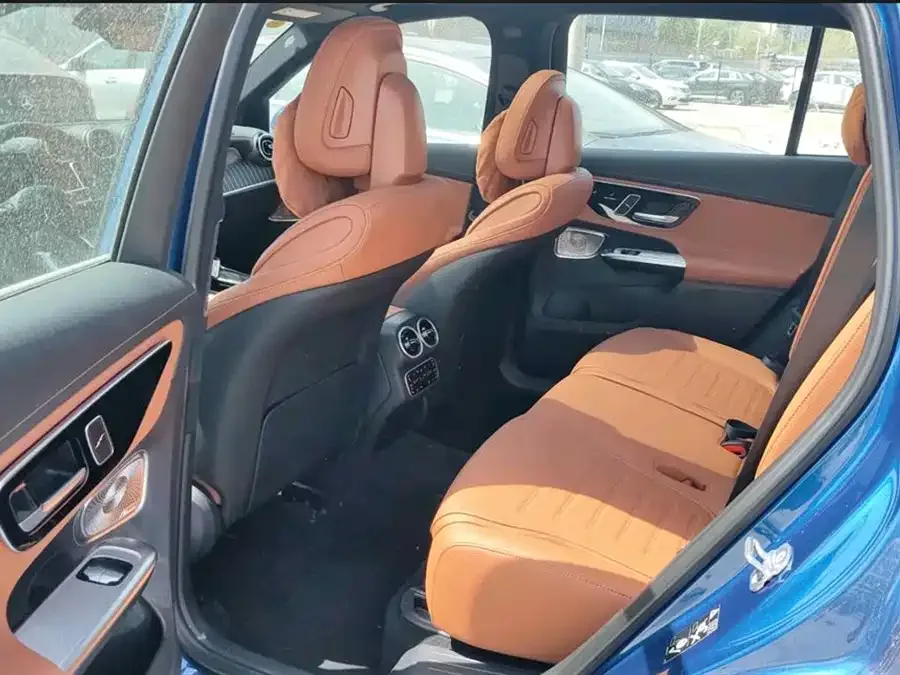 Mercedes-Benz GLC-Class Mercedes-Benz GLC 2023 GLC 300 L 4MATIC luxury 7-seater 2023 — миниатюра 2