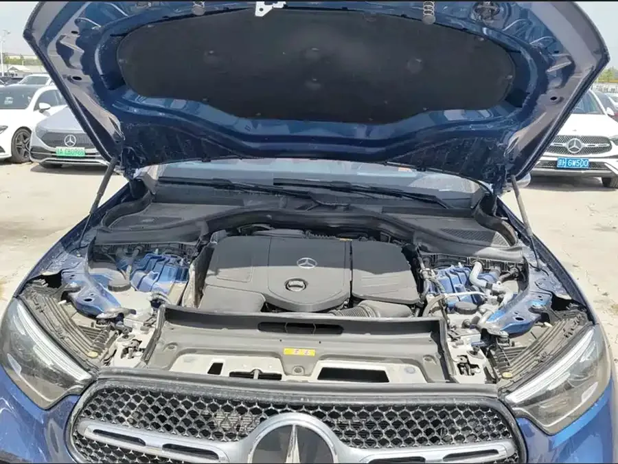 Mercedes-Benz GLC-Class Mercedes-Benz GLC 2023 GLC 300 L 4MATIC luxury 7-seater 2023 — миниатюра 5