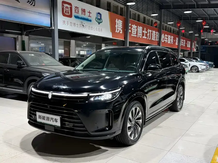 AITO M7 QM7 2022 1.5T 4WD Luxury Edition 2022 — фото 1, купить с доставкой в Москву