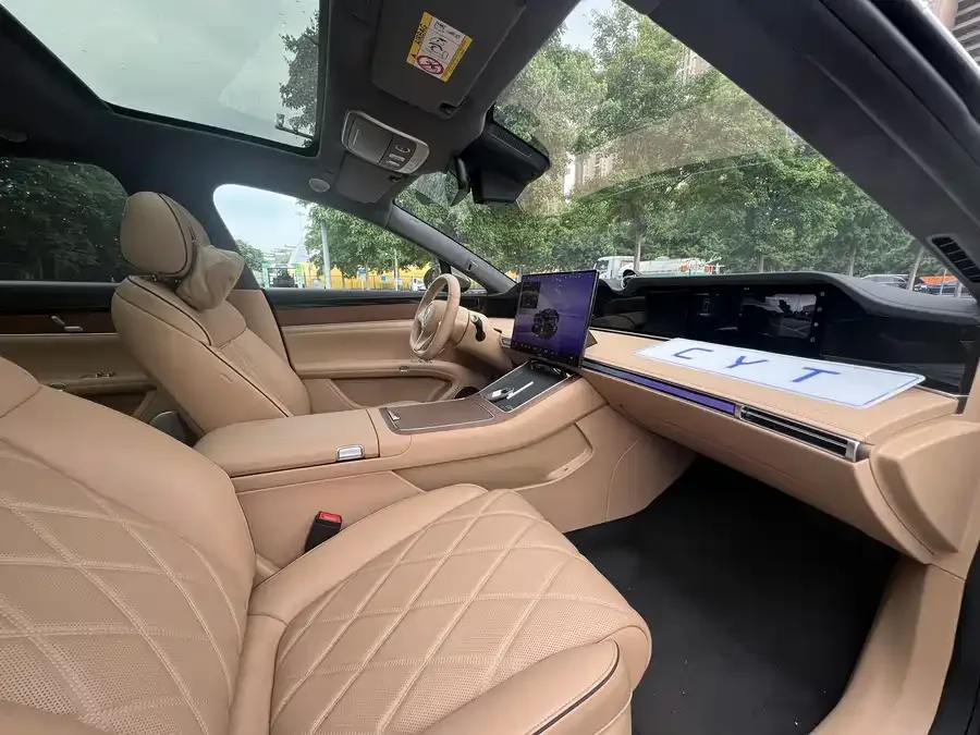 Enjoy World S9 Enjoy S9 2026 Ultra Range Extended Rear-Wheel Drive 53kWh (896-line LiDAR) 2025 — миниатюра 3